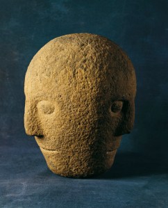 Triadic divinites: The 'Corleck Head' (National Museum of Ireland) has three faces - you can only ever see two when looking at it side-on! This is an expression of the mystery hinted at in the character of the Fisher King.