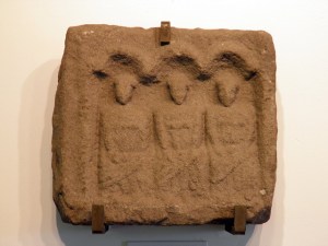 The same as depicted on a stela from the Roman fort at Housesteads, GB.